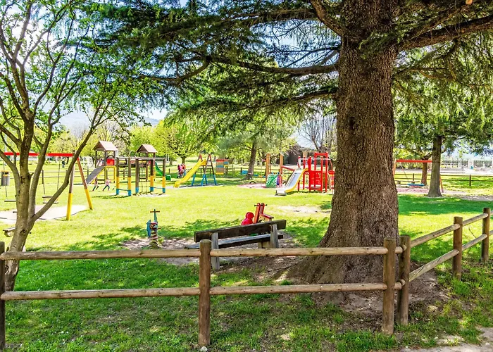 Azalea - Gla103 By Interhome ג'רה לאריו