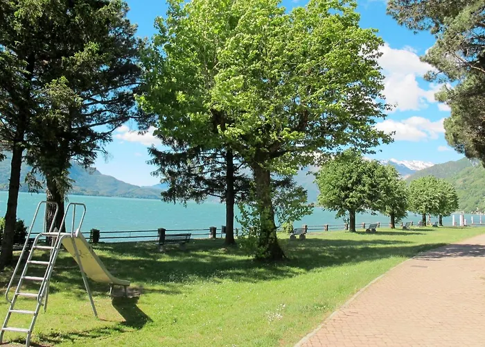 Azalea - Gla103 By Interhome